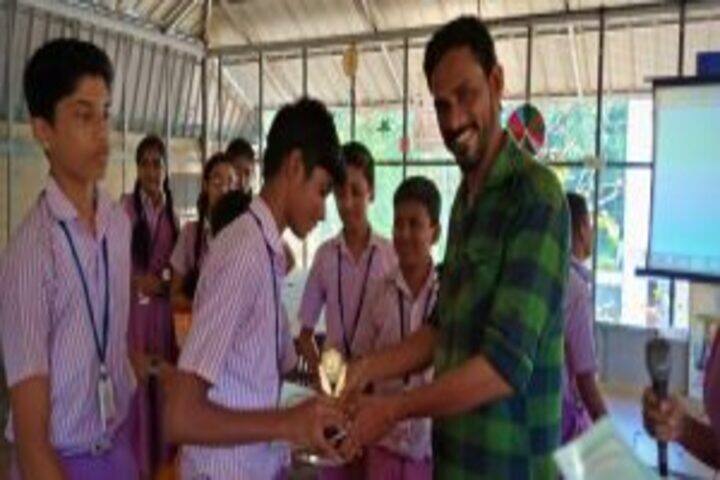 Baselius Augen Public School-Prizes