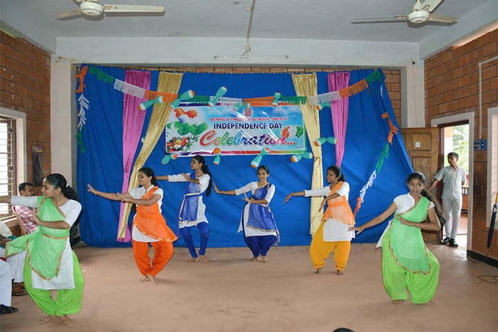 Benhill English School-Independence Day Dances