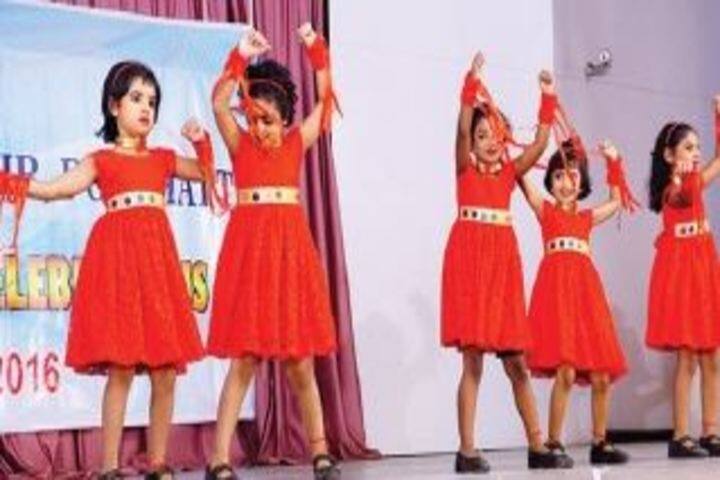 Bharatiya Vidya Bhavans Vidya Mandir-Dance