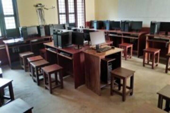 Bharatiya Vidya Bhavans Vidya Mandir-Computer Lab