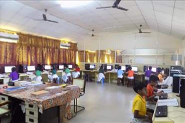 Bhavans Munshi Vidyashram-Computer Lab