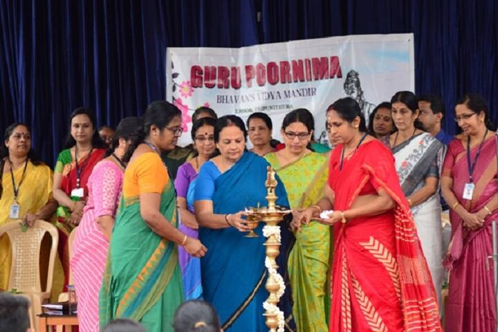 Bhavans Vidya Mandir-Guru poornima