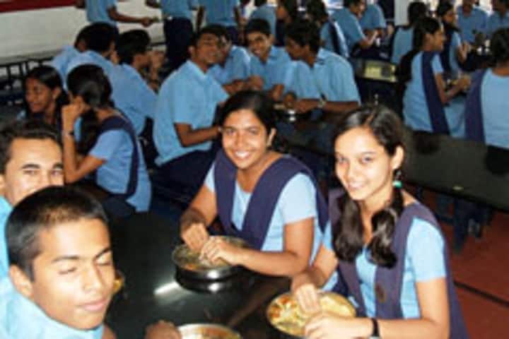 Bhavans Vidya Mandir-Canteen