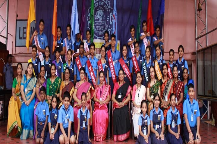 Bhavans Vidya Mandir-Group Photo