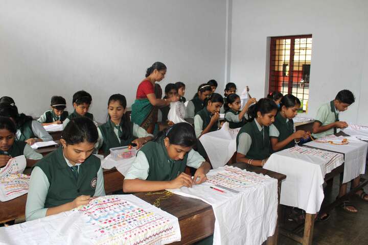 Carmel Public School-Embroidery Activity