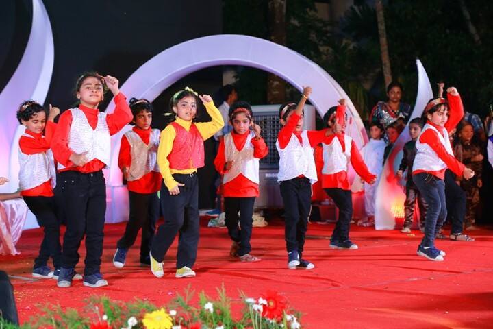 Chavara Public School-Dancing Activtiy
