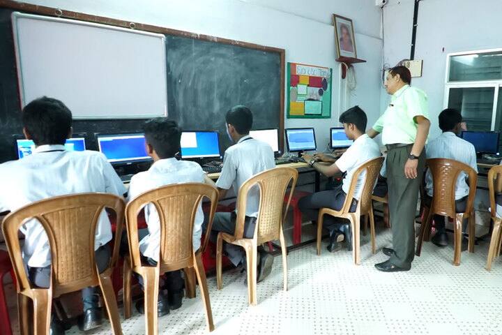 Cherupushpa Bethany School-Computer Lab