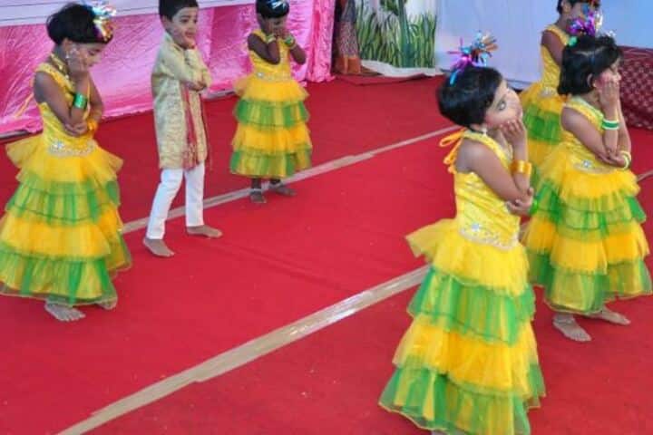 Cherupushpa Central School-Dancing Activity