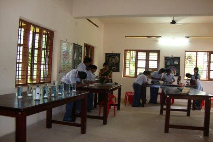 Chinmaya Vidyalaya-Biology Lab