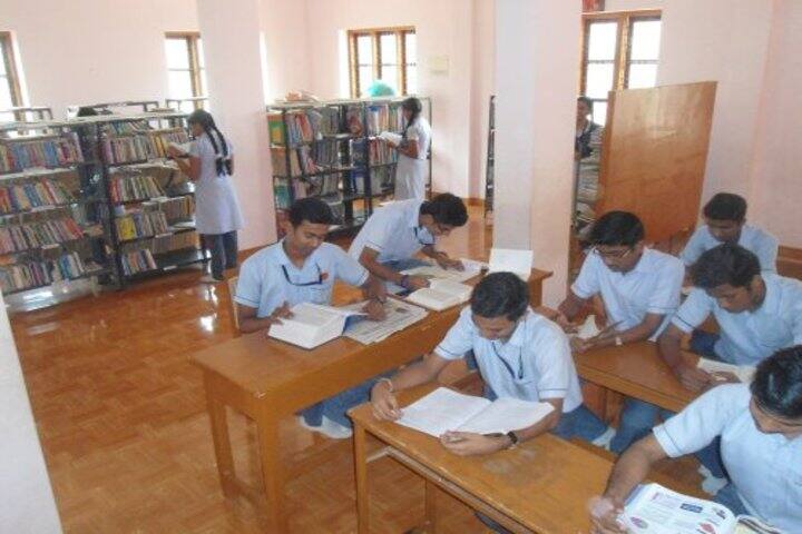 Chinmaya Vidyalaya-Library