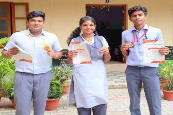 Chinmaya Vidyalaya-Students