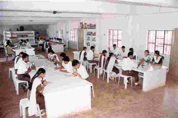 Chinmaya Vidyalaya-Biology Lab