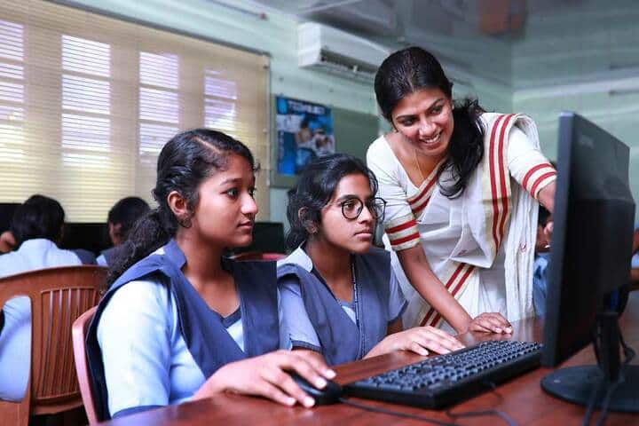 Chinmaya Vidyalaya-Computer Lab