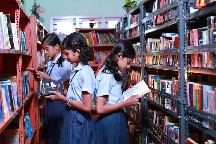 Chinmaya Vidyalaya-Library