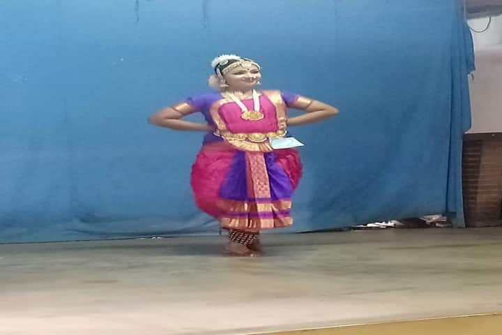 Christhujyothi English Medium School-Cultural Dance