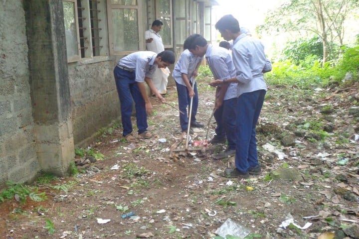 Christhuraja Public School-Swatch Bharath Activity