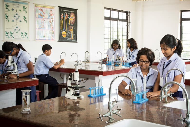 Rajagiri Christu Jayanthi Public School-Biology Lab