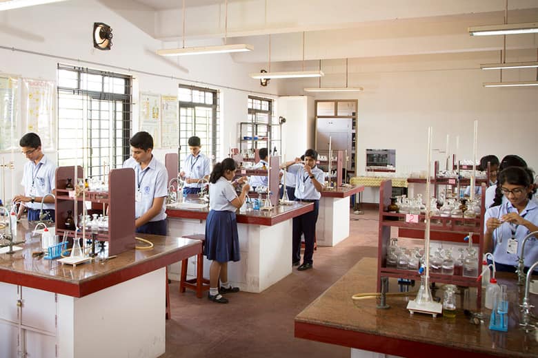 Rajagiri Christu Jayanthi Public School-Chemistry Lab
