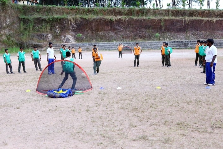 Christava Mahilalayam Public School-Play Ground