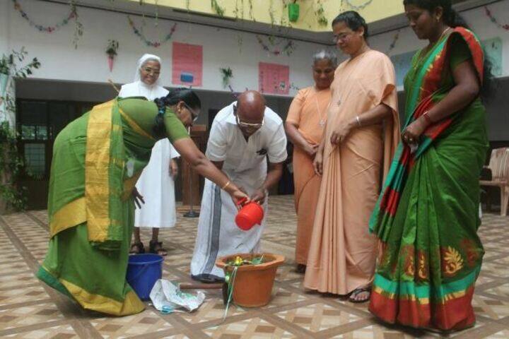 Cluny Public School-Environment Day