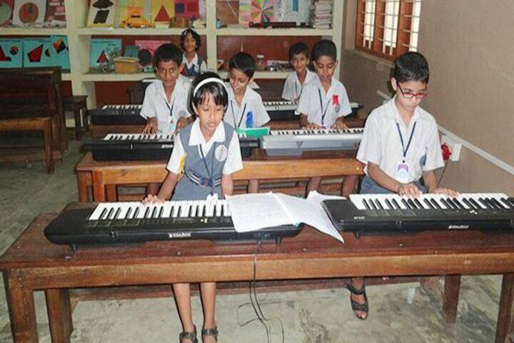 Cluny Public School-Music Room