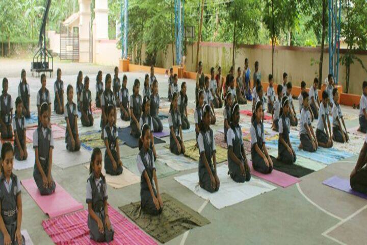 Cluny Public School-Yoga Day