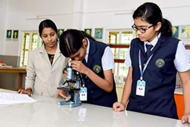 CMI Christ School-Biology Lab