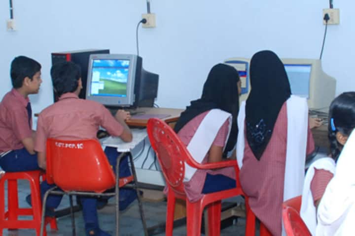 Crescent Central School-Computer Lab
