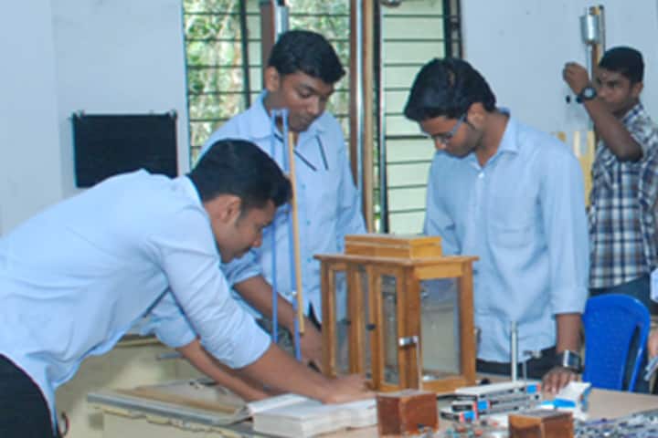 Crescent Central School-Physics Lab