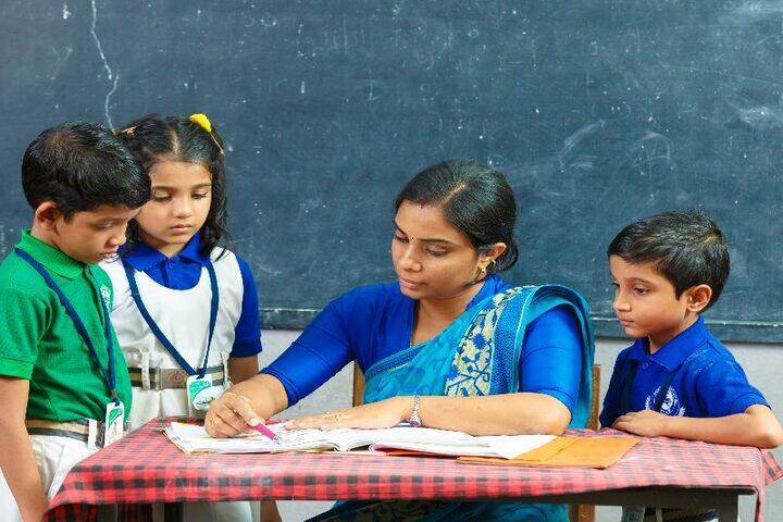Crescent Public School-Classroom