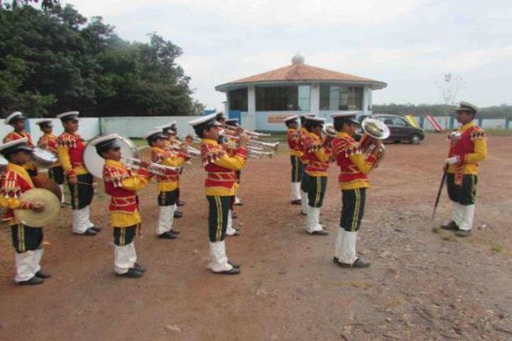 Darusalam English Medium School-School Lab