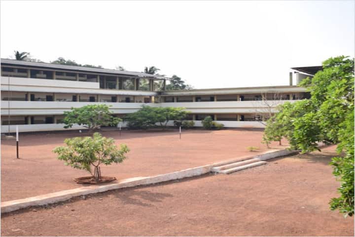 Darussalam English School-School Building