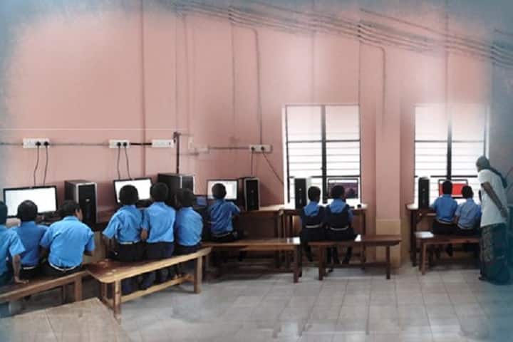 Dr Ambedkar Vidya Niketan-Computer lab