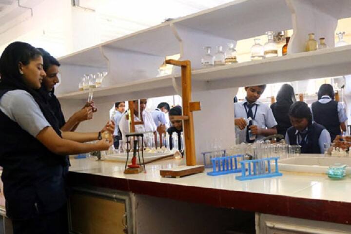 Dr Zakhir Hussain Memorial Bhartiya Vidya Vihar-Chemistry Lab