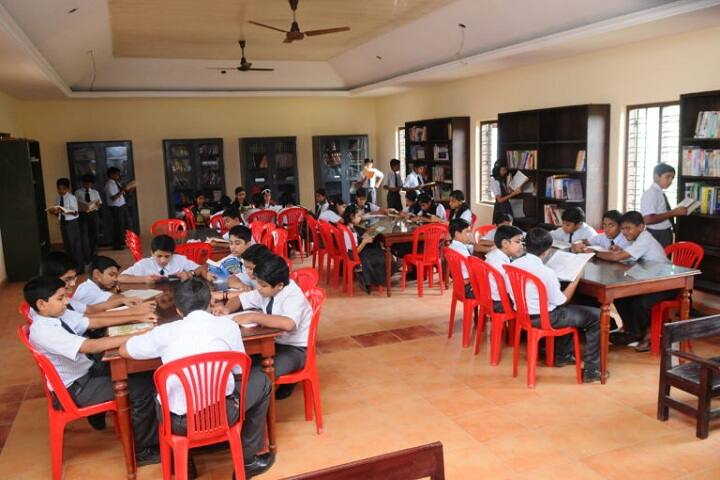 Eminence English Medium School-Library