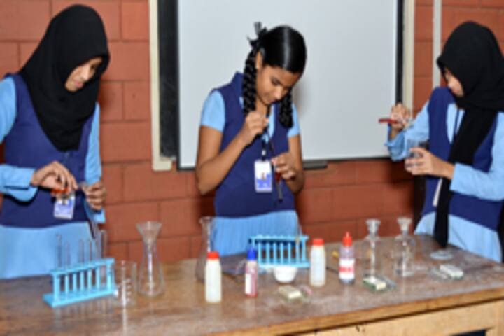 Fazl E Omar Public School-Chemistry Lab