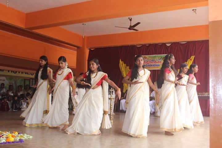 Fusco English Medium School-Onam celebratins
