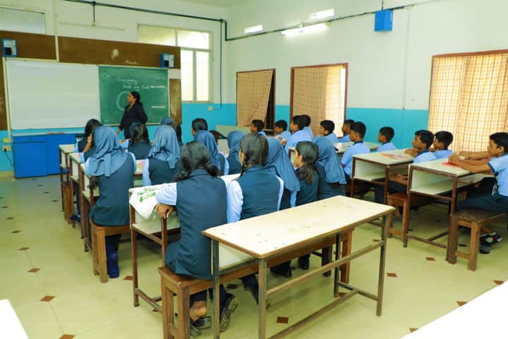Hira Public School-Classroom