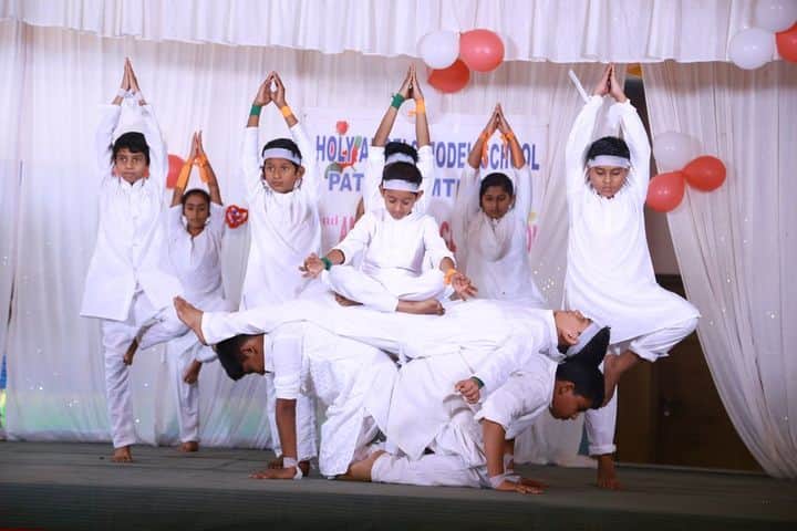 Holy Angles Model School-Yoga Day