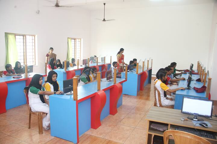 Holy Cross Convent School-Computer Lab