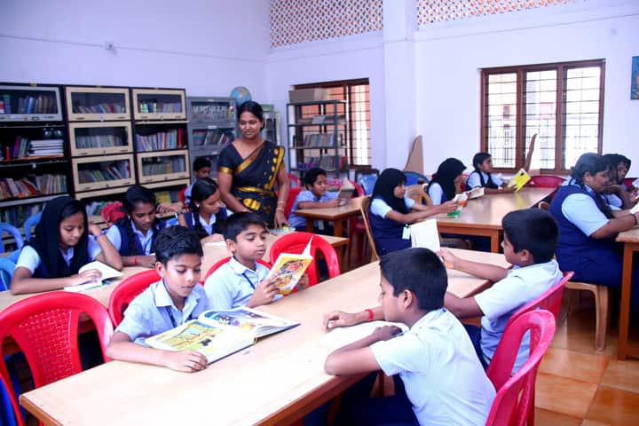 Holy Cross Convent School-Library