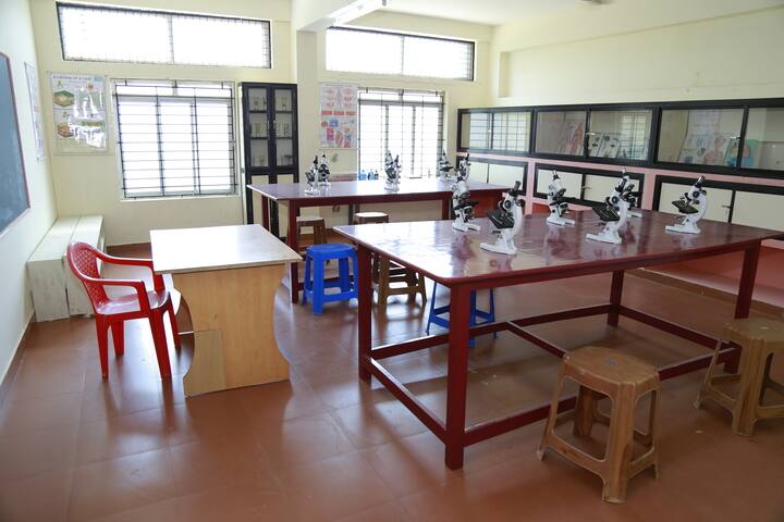 Holy Cross English School-Biology Lab