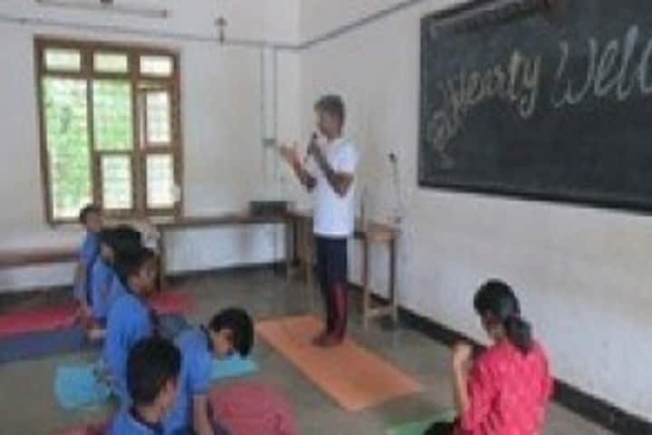 Holy Cross School-Yoga