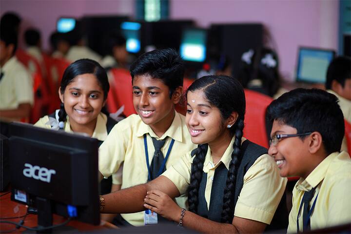 Holy Trinity Vidya Bhavan-Computer Lab
