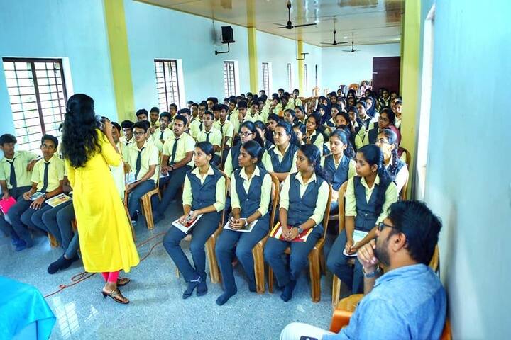 Holy Trinity Vidya Bhavan-Seminar