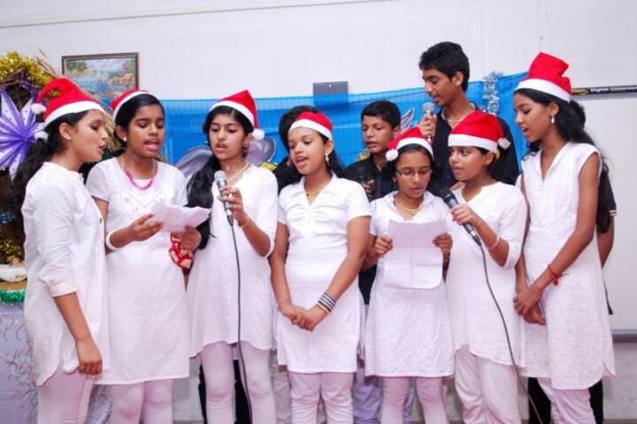 Jai Rani Sabs Public Scool-Carol Singing