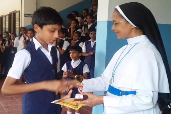 Jai Rani Sabs Public Scool-Prize Distribution
