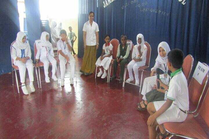 Jamia Hassania Public School-Debate Competition