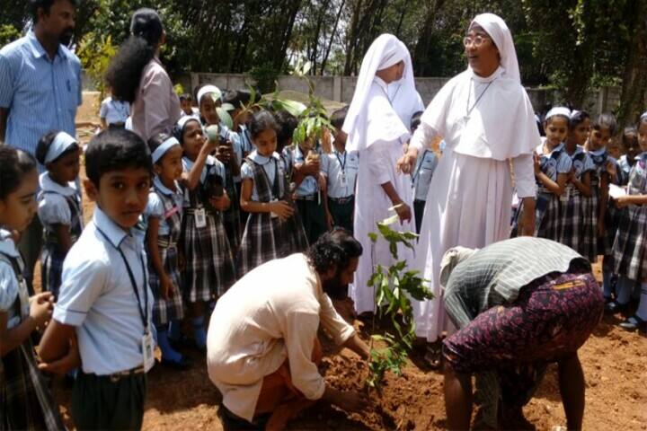 Joe Mount Public School-Plantation Day