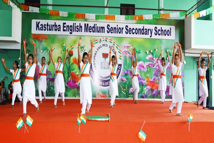 Kasturba English Medium School-Dance Activity